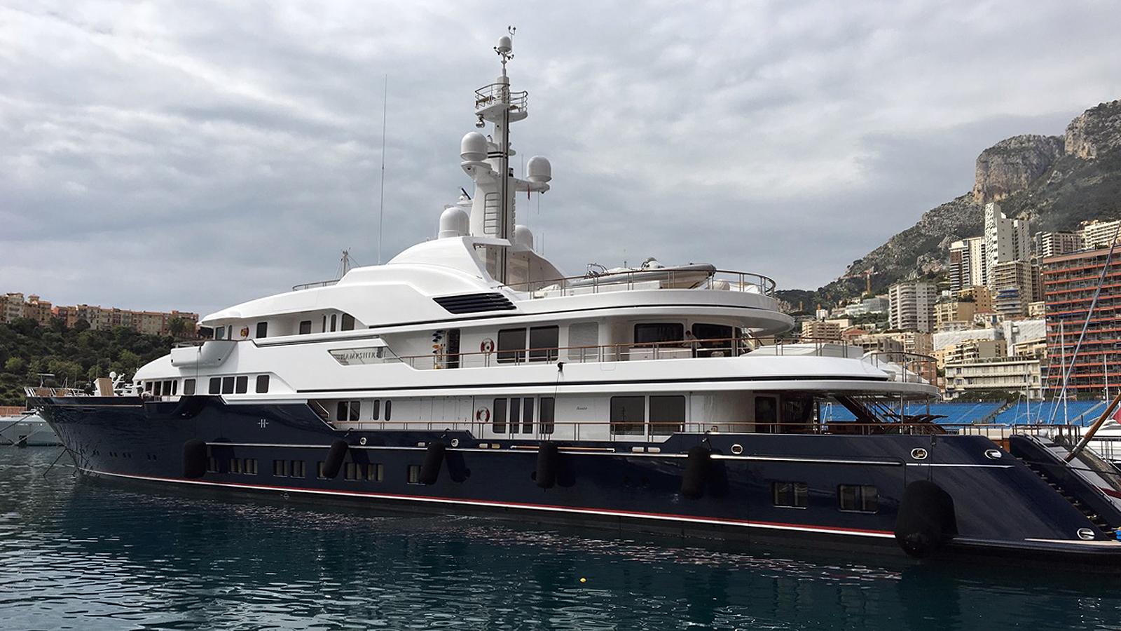 who owns checkmate super yacht