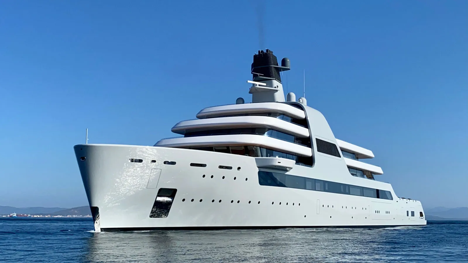 Lloyd Werft M/Y Solaris