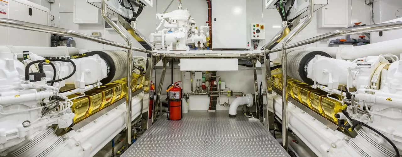 M/Y Khalilah engine room | Superyacht Content