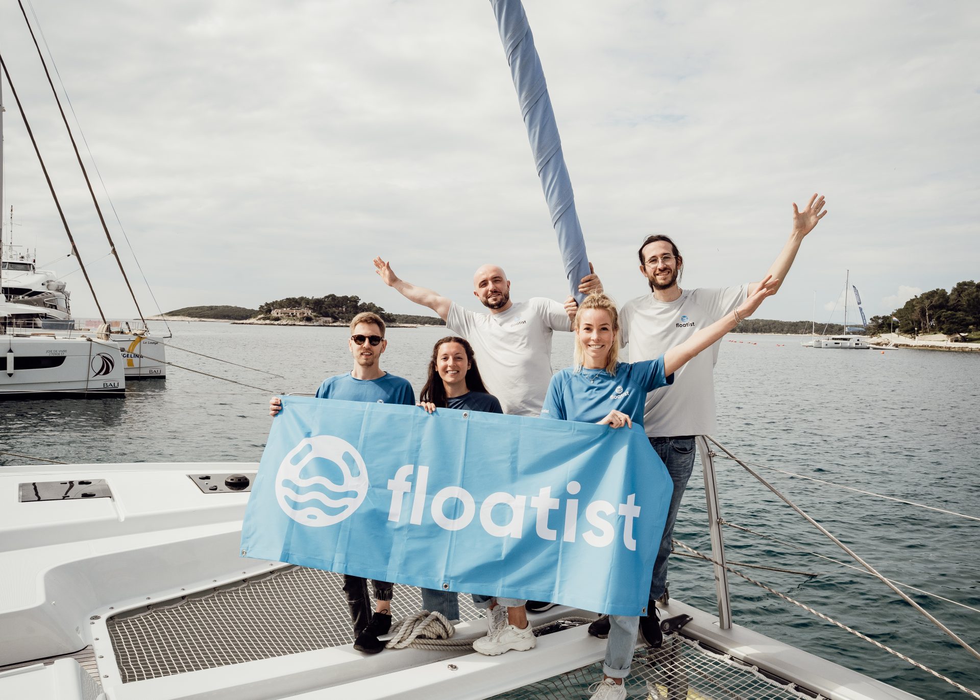 A team building experience for the Floatist team