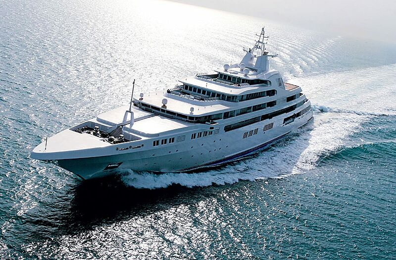 Dubai Superyacht - UAE