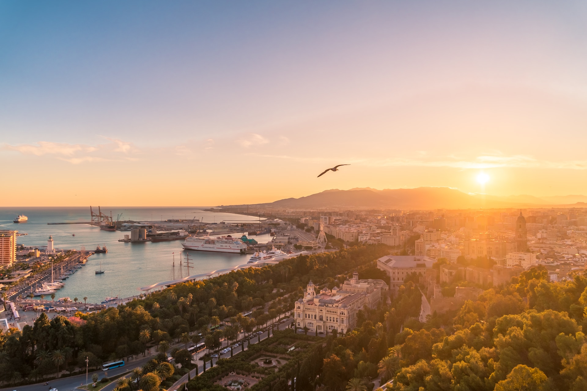 Charter laws in Spain - Spain coastline